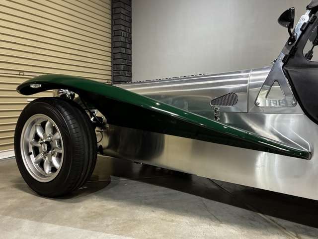 ケータハム ＳＵＰＥＲ ＳＶＥＮ ２０００ クラムシェルフェンダー スーパーセブン２０００ R8年 (東海) 99