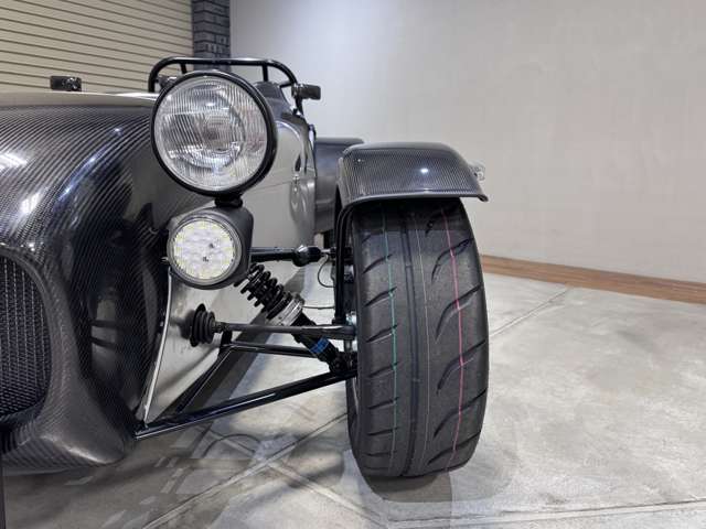 ケータハム セブン ３４０Ｒ ＦＡＩＮＡＬ ＮＡ ＭＯＤＥＬ ＰＯＬＩＳＨＥＤ ＢＯＤＹ R7年 (東海) 99