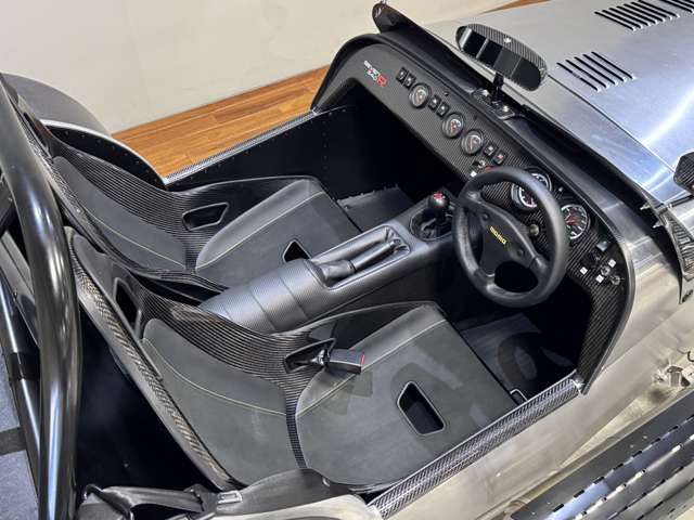 ケータハム セブン ３４０Ｒ ＦＡＩＮＡＬ ＮＡ ＭＯＤＥＬ ＰＯＬＩＳＨＥＤ ＢＯＤＹ R7年 (東海) 99