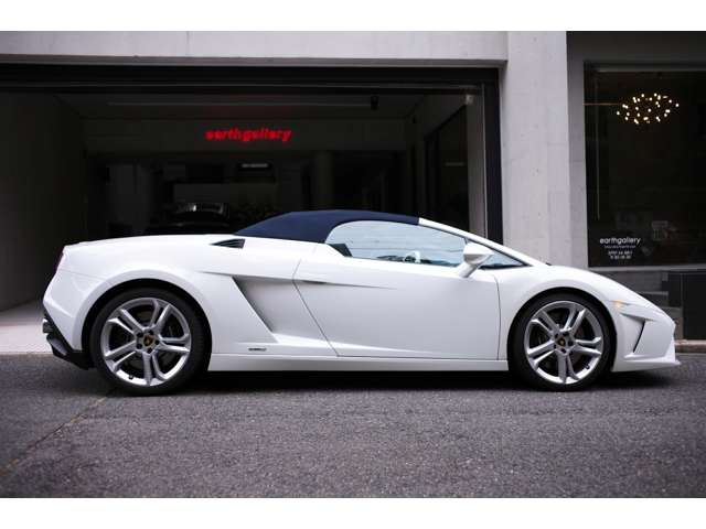ランボルギーニ ガヤルド　スパイダー ＬＰ５６０－４ Ｅギア ４ＷＤ H25年 (近畿) 99