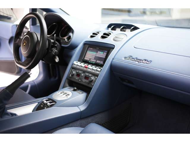 ランボルギーニ ガヤルド　スパイダー ＬＰ５６０－４ Ｅギア ４ＷＤ H25年 (近畿) 99