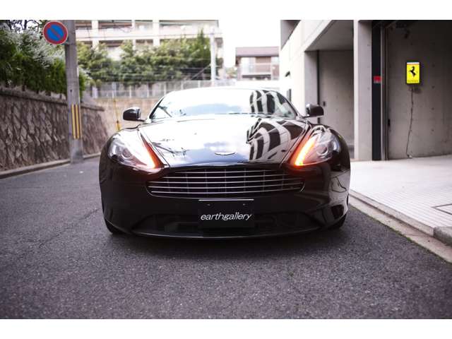 アストンマーティン ＤＢ９ ＧＴ タッチトロニック２ H28年 (近畿) 99