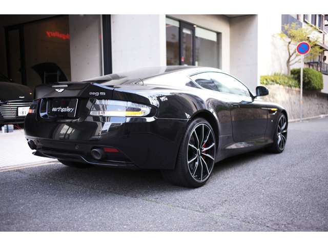 アストンマーティン ＤＢ９ ＧＴ タッチトロニック２ H28年 (近畿) 99