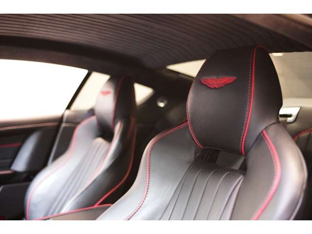 アストンマーティン ＤＢ９ ＧＴ タッチトロニック２ H28年 (近畿) 99