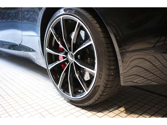 アストンマーティン ＤＢ９ ＧＴ タッチトロニック２ H28年 (近畿) 99