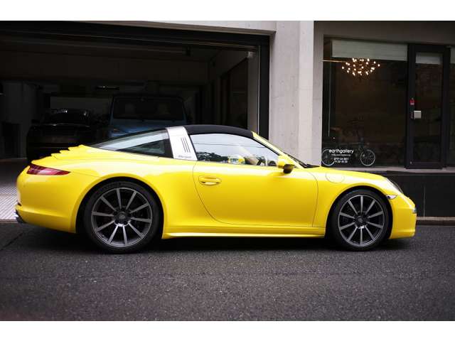 ポルシェ ９１１ タルガ４ ＰＤＫ H27年 (近畿) 99