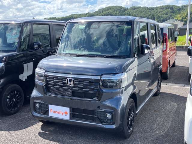 ホンダ Ｎ　ＢＯＸ カスタム ６６０ ブラック スタイル R8年 (東海) 99