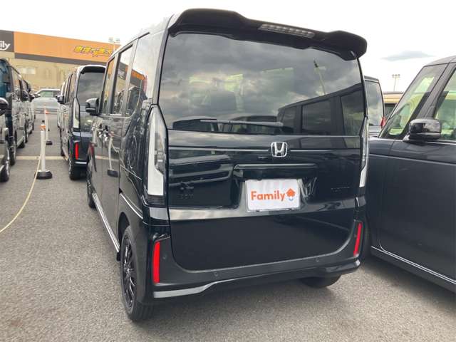 ホンダ Ｎ　ＢＯＸ カスタム ６６０ ブラック スタイル R8年 (東海) 99