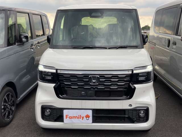 ホンダ Ｎ　ＢＯＸ カスタム ６６０ ブラック スタイル R8年 (東海) 99
