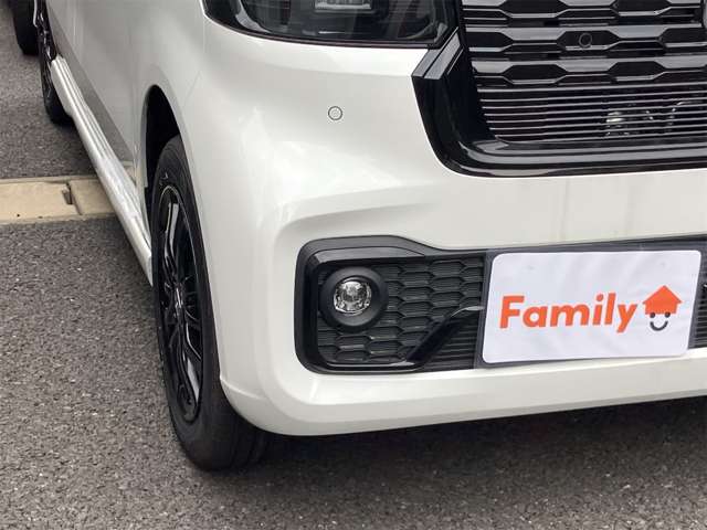 ホンダ Ｎ　ＢＯＸ カスタム ６６０ ブラック スタイル R8年 (東海) 99