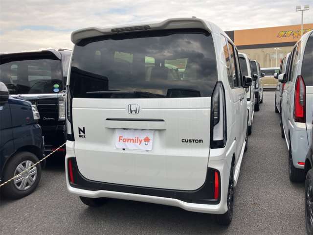 ホンダ Ｎ　ＢＯＸ カスタム ６６０ ブラック スタイル R8年 (東海) 99
