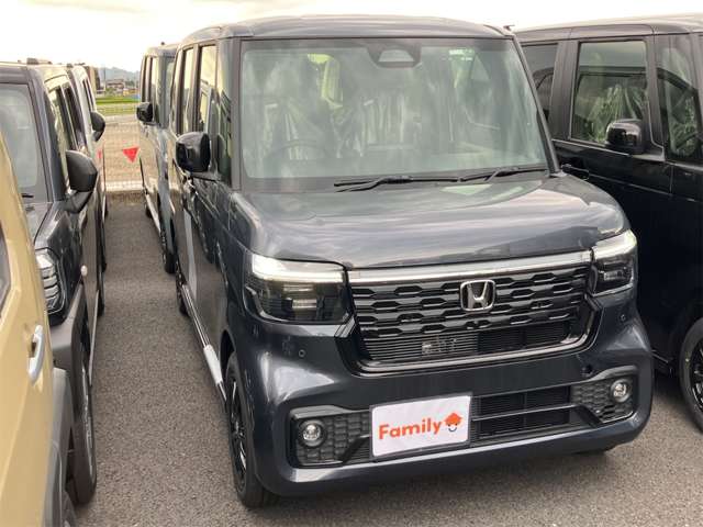 ホンダ Ｎ　ＢＯＸ カスタム ６６０ ブラック スタイル R8年 (東海) 99