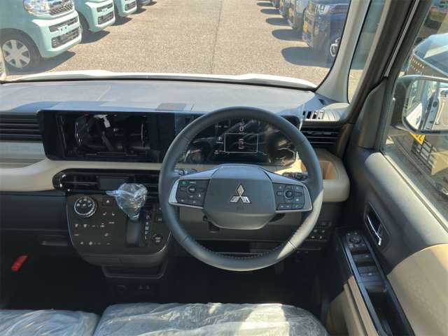 三菱 デリカ　ミニ ６６０ Ｇ プレミアム R8年 (東海) 99