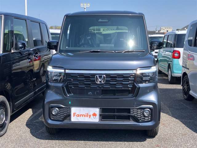 ホンダ Ｎ　ＢＯＸ カスタム ６６０ ブラック スタイル R8年 (東海) 99