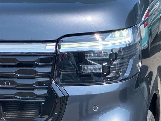 ホンダ Ｎ　ＢＯＸ カスタム ６６０ ブラック スタイル R8年 (東海) 99