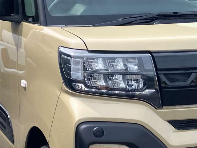ダイハツ タント ６６０ ファンクロス R7年 (東海) 99