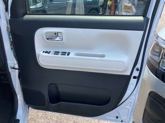 ダイハツ ムーヴ　キャンバス ６６０ ストライプス Ｇ R7年 (東海) 99
