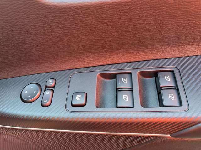 三菱 デリカ　Ｄ：５ ２．２ Ｐ ディーゼルターボ ４ＷＤ R8年 (九州・沖縄) 99