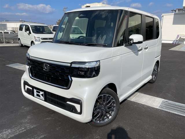 ホンダ Ｎ　ＢＯＸ カスタム ６６０ ターボ R7年 (九州・沖縄) 99