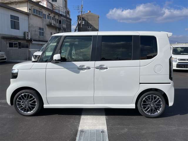 ホンダ Ｎ　ＢＯＸ カスタム ６６０ ターボ R7年 (九州・沖縄) 99