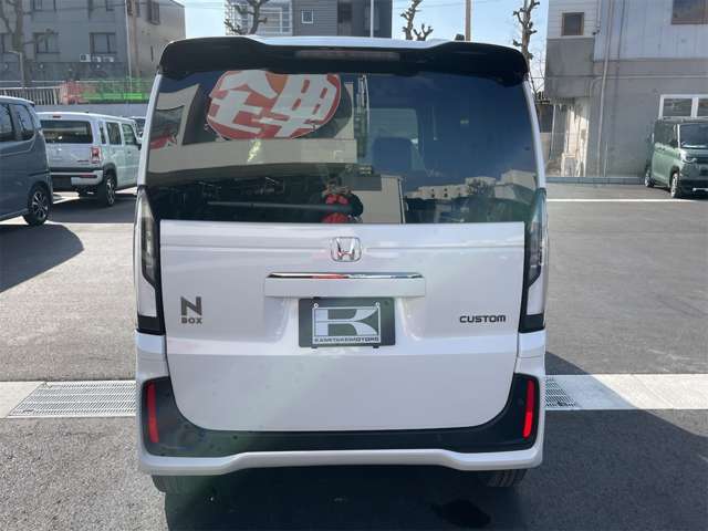 ホンダ Ｎ　ＢＯＸ カスタム ６６０ ターボ コーディネートスタイル ２トーン R7年 (九州・沖縄) 99