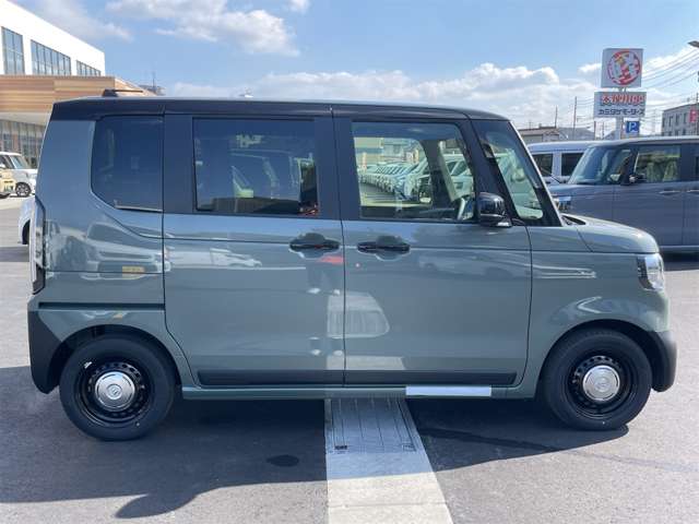 ホンダ Ｎ　ＢＯＸ ジョイ ６６０ ２トーン R7年 (九州・沖縄) 99