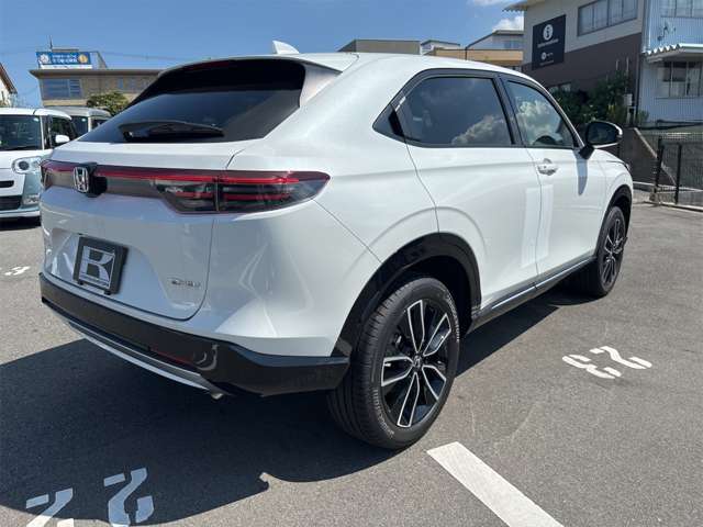 ホンダ ヴェゼル １．５ Ｅ：ＨＥＶ Ｚ R7年 (九州・沖縄) 99