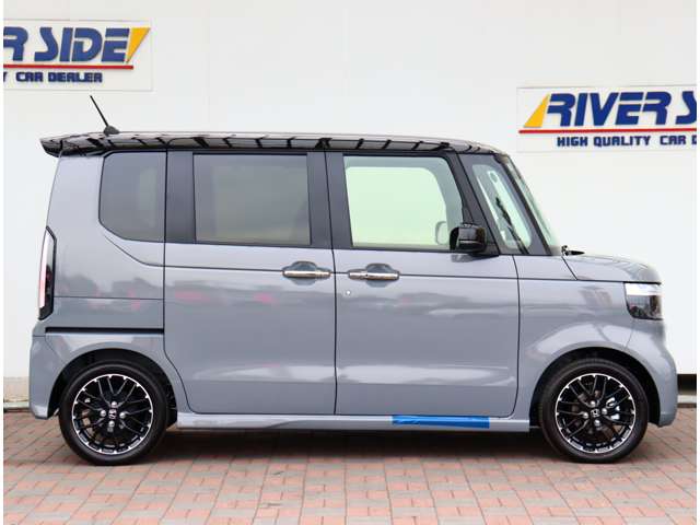 ホンダ Ｎ　ＢＯＸ カスタム ６６０ ターボ コーディネートスタイル ２トーン R7年 (関東) 99