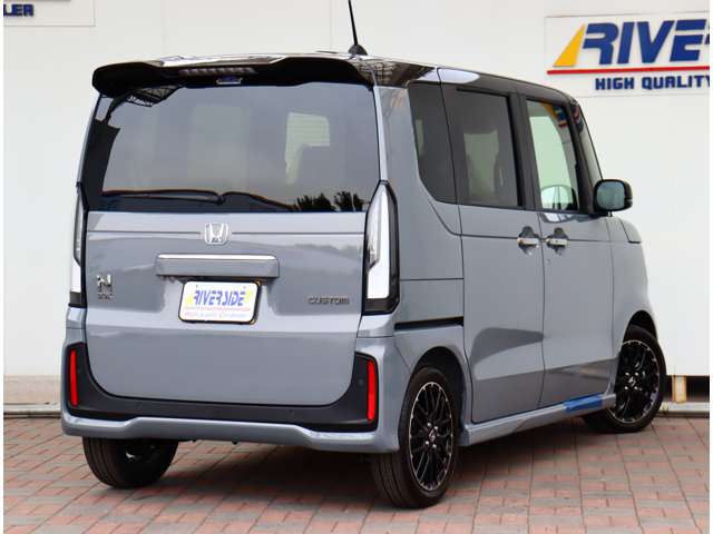 ホンダ Ｎ　ＢＯＸ カスタム ６６０ ターボ コーディネートスタイル ２トーン R7年 (関東) 99