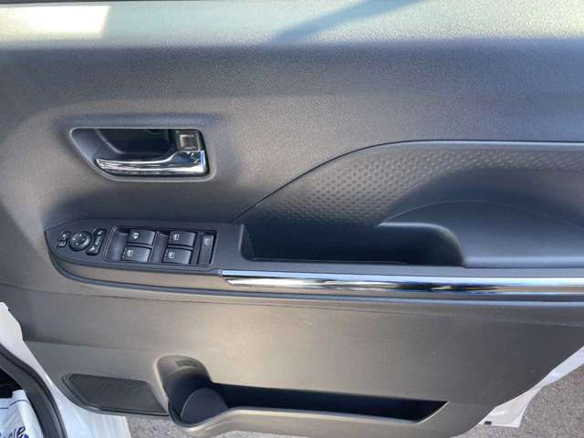 ダイハツ タント ６６０ カスタム ＲＳ R5年 (関東) 99