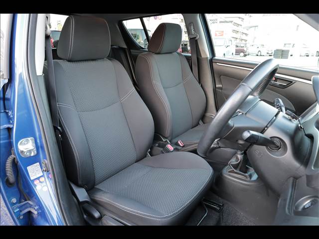 スズキ スイフト ＲＳ 車検整備付 H25年 (関東) 99