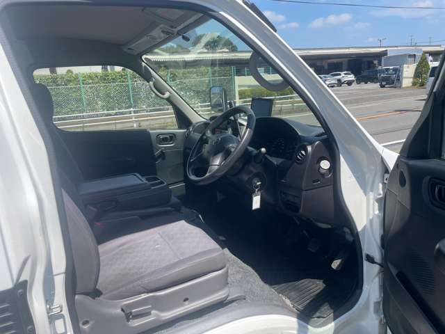 日産 キャラバンバン 中温冷蔵車－５℃設定 H23年 (関東) 99