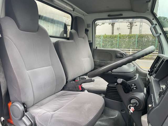 いすゞ エルフ 低温冷蔵車－３０℃設定 H21年 (関東) 99