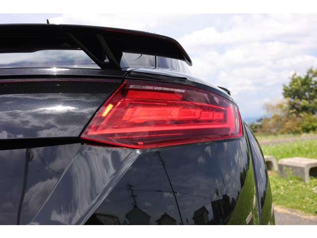 アウディ ＴＴ　ＲＳ ２．５ ４ＷＤ H29年 (東海) 99