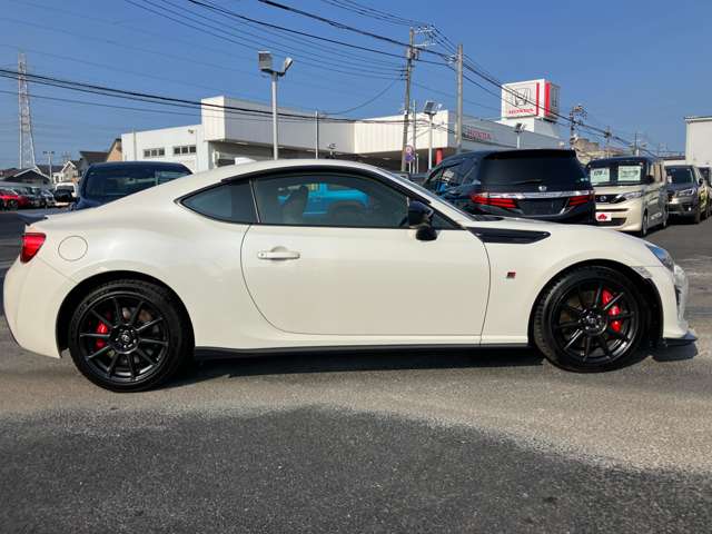 トヨタ ８６ ２．０ ＧＲ スポーツ R1年 (関東) 99