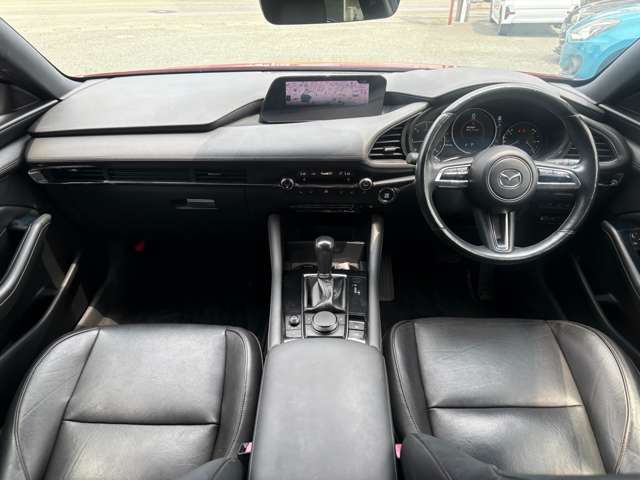 マツダ ＭＡＺＤＡ３　ファストバック １．８ ＸＤ Ｌパッケージ ディーゼルターボ R1年 (九州・沖縄) 99