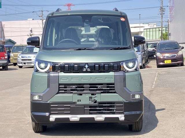 三菱 デリカ　ミニ ６６０ Ｇ プレミアム リミテッド エディション ４ＷＤ R7年 (北海道) 99