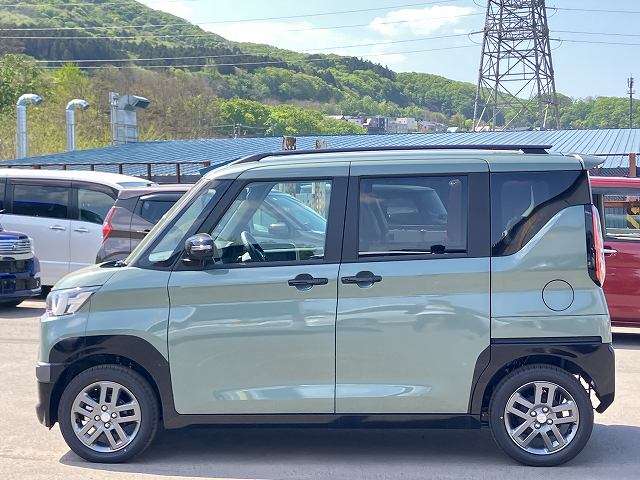 三菱 デリカ　ミニ ６６０ Ｇ プレミアム リミテッド エディション ４ＷＤ R7年 (北海道) 99