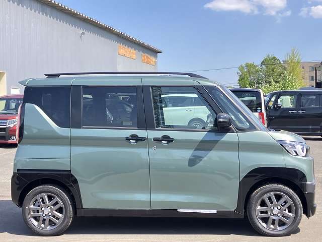 三菱 デリカ　ミニ ６６０ Ｇ プレミアム リミテッド エディション ４ＷＤ R7年 (北海道) 99