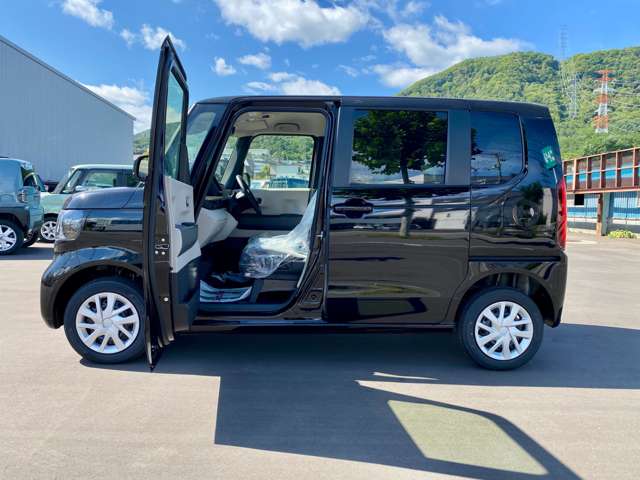 ホンダ Ｎ　ＢＯＸ ６６０ ４ＷＤ R7年 (北海道) 99