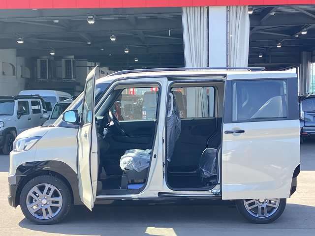 三菱 デリカ　ミニ ６６０ Ｇ プレミアム リミテッド エディション ４ＷＤ R7年 (北海道) 99