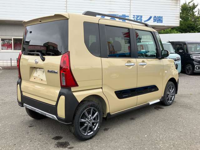 ダイハツ タント ６６０ ファンクロス ４ＷＤ R6年 (北海道) 99
