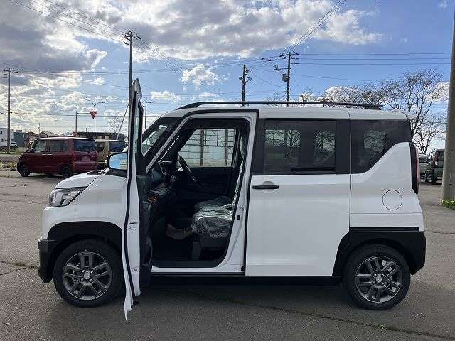 三菱 デリカ　ミニ ６６０ Ｇ プレミアム リミテッド エディション ４ＷＤ R7年 (北海道) 99