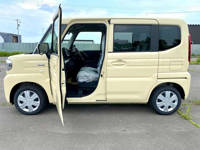 スズキ スペーシア ６６０ ハイブリッド Ｇ ４ＷＤ R6年 (北海道) 99