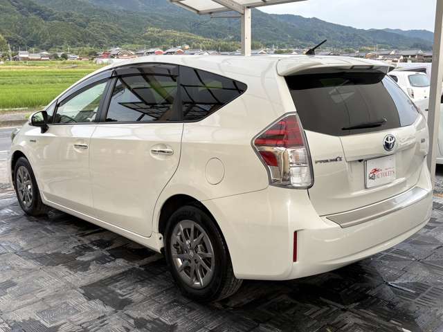 トヨタ プリウスΑ １．８ Ｓ チューン ブラックＩＩ H28年 (近畿) 99