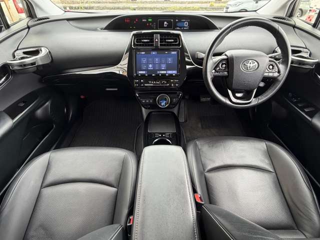 トヨタ プリウスＰＨＶ １．８ Ａ プレミアム R3年 (近畿) 99