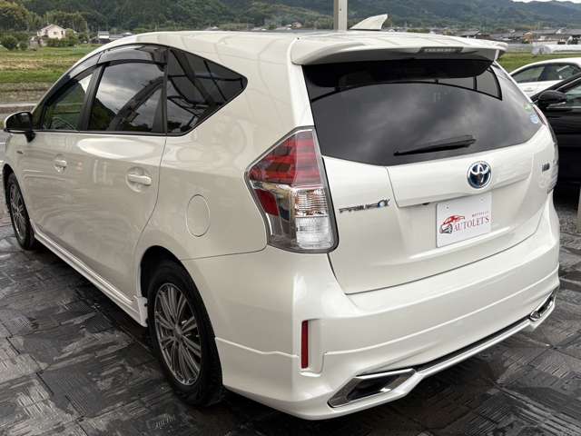 トヨタ プリウスΑ １．８ Ｓ R1年 (近畿) 99