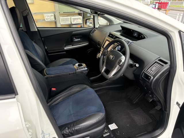 トヨタ プリウスΑ １．８ Ｓ R1年 (近畿) 99