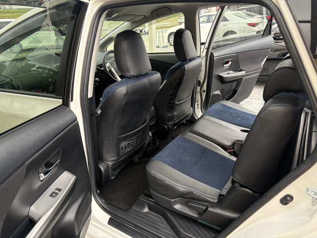 トヨタ プリウスΑ １．８ Ｓ R1年 (近畿) 99
