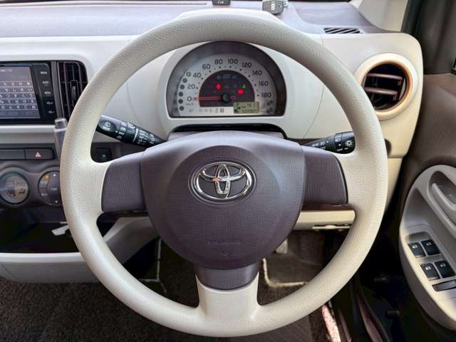 トヨタ パッソ １．０ プラスハナ Ｇパッケージ H27年 (近畿) 99